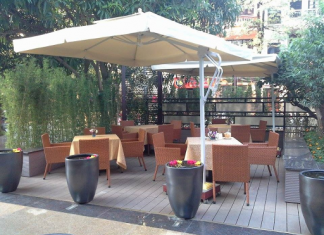 Sản Xuất Dù Che Nắng Ngoài Trời – Mẫu Dù Lệch Tâm Đẹp Giá Rẻ